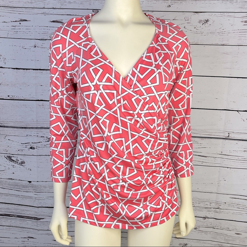 🆕 Boston Proper Geo Interlock Wrap Top Pink Multi Size Medium